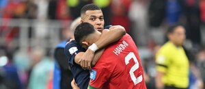 Mbappé a Hakimi