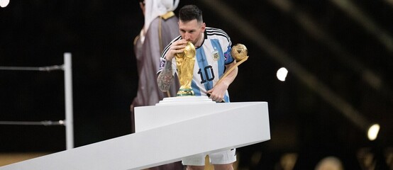 Lionel Mesi po vítězném finále MS 2022 Lionel Mesi po vítězném finále MS 2022
