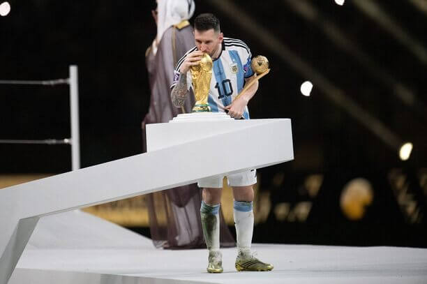 Lionel Mesi po vítězném finále MS 2022