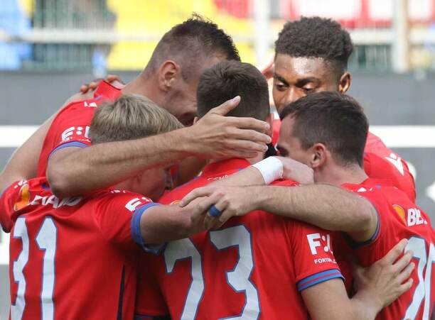 Fotbalisti Viktorie Plzeň slaví gól