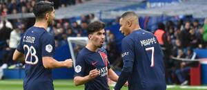 Hráči PSG se radují z branky Hráči PSG se radují z branky