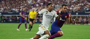 Rodrygo a Eric Garcia v přátelském utkání Real Madrid vs. Barcelona Rodrygo a Eric Garcia v přátelském utkání Real Madrid vs. Barcelona