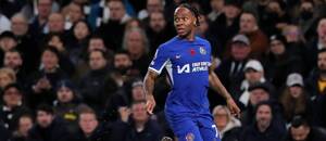 Raheem Sterling v dresu Chelsea proti Tottenhamu