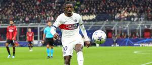 Ousmane Dembélé v dresu PSG proti AC Milán Ousmane Dembélé v dresu PSG proti AC Milán