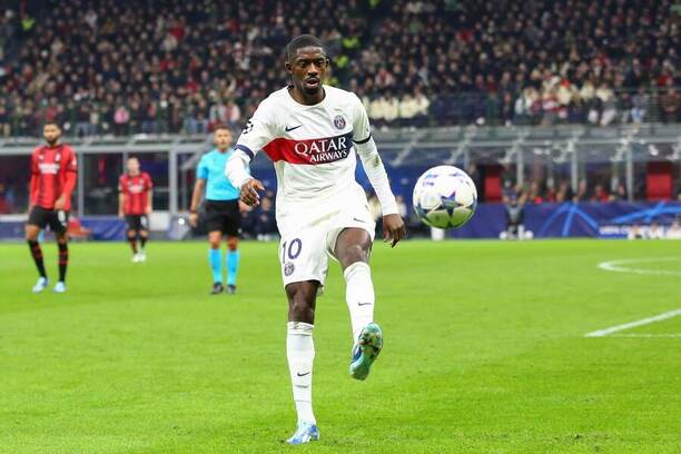 Ousmane Dembélé v dresu PSG proti AC Milán