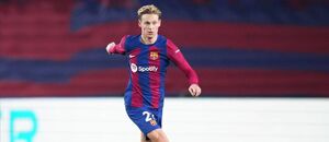 Frankie de Jong v utkání Barcelony s Portem