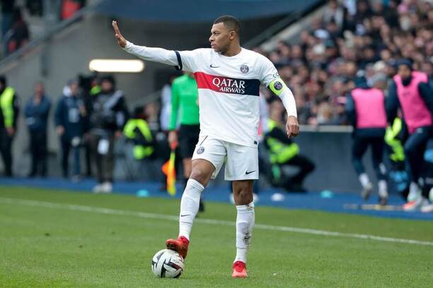 Kylian Mbappé v dresu PSG proti Le Havru