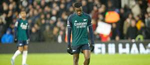 Eddie Nketiah v dresu Arsenalu proti Fulhamu