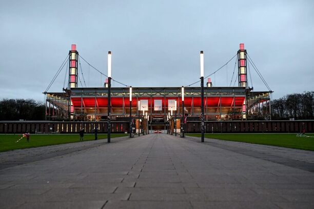 V Kolíně se nachází druhý nejmenší stadion ME