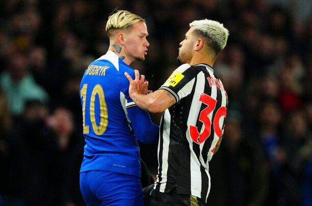 Souboj Chelsea s Newcastlem bude o udržení naděje na poháry