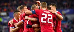 Čeští reprezentanti slaví gól Antonína Baráka proti Norsku Čeští reprezentanti slaví gól Antonína Baráka proti Norsku