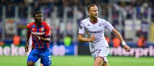 Ibrahim Traoré (Plzeň) a Antonín Barák (Fiorentina) v utkání EKL