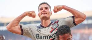 Patrik Schick slaví gól proti Bochumi Patrik Schick slaví gól proti Bochumi