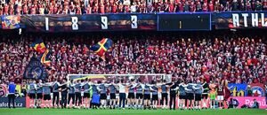 Fanoušci Sparty po remízovém derby se Slavií Fanoušci Sparty po remízovém derby se Slavií