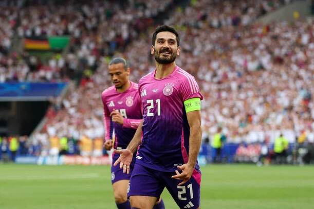 İlkay Gündoğan slaví gól proti Maďarsku