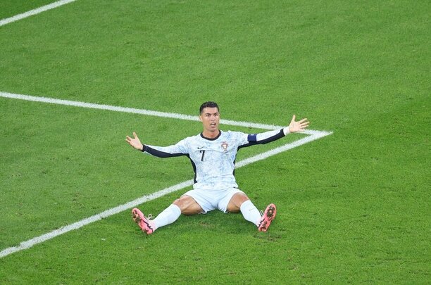 Cristiano Ronaldo během utkání s Gruzií