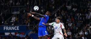 Marcus Thuram a Giovanni Di Lorenzo, 1. kolo Ligy národů 2024–25 Marcus Thuram a Giovanni Di Lorenzo, 1. kolo Ligy národů 2024–25