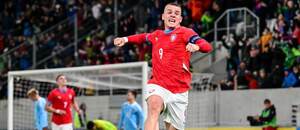 Václav Sejk slaví gól Česka proti Belgii v odvetě baráže o postup na EURO U21