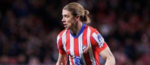 Conor Gallagher z Atlética Madrid v zápase Ligy mistrů prti Slovanu Bratislava