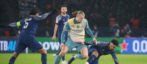 Erling Haaland se snaží prosadit proti PSG Erling Haaland se snaží prosadit proti PSG