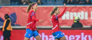 Kamila Dubcová a Kateřina Svitková, 2. kolo play off o postup na ME, prosinec 2024 Kamila Dubcová a Kateřina Svitková, 2. kolo play off o postup na ME, prosinec 2024
