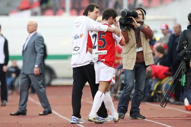 David Kalivoda odchází v slzách ze hřiště