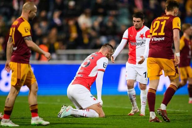 Tomáš Chorý Slavii proti Hradci Králové nepomůže