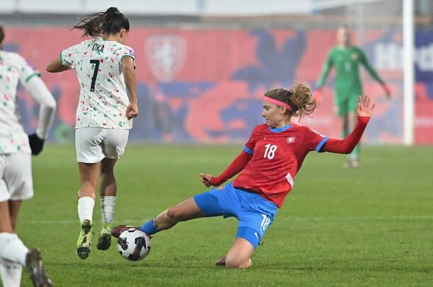 České fotbalistky se statečně řvaly o účast na Euru