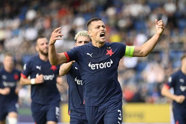 Tomáš Holeš v zápase proti Slovácku, Chance Liga 2024/25