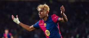 Lamine Yamal se raduje z gólu proti Interu v semifinále Ligy mistrů