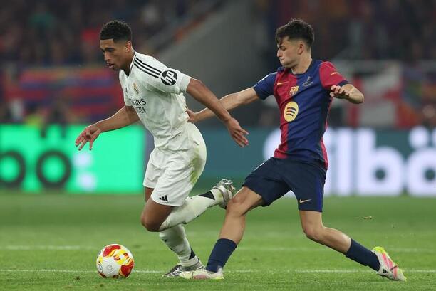 Jude Bellingham z Realu Madrid a Pedri z Barcelony, finále Copa del Rey 2025