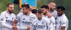 Chance Národní Liga 2024/25: Hráči Zlína se radují ze vstřeleného gólu proti Opavě Chance Národní Liga 2024/25: Hráči Zlína se radují ze vstřeleného gólu proti Opavě