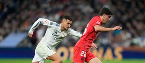 Dani Ceballos z Realu Madrid a Juanlu Sánchez ze Sevilly, 18. kolo La Ligy 2024–25