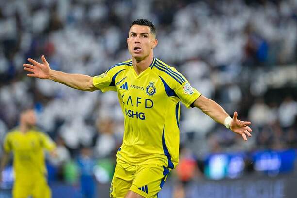Cristiano Ronaldo v dresu Al-Nassr