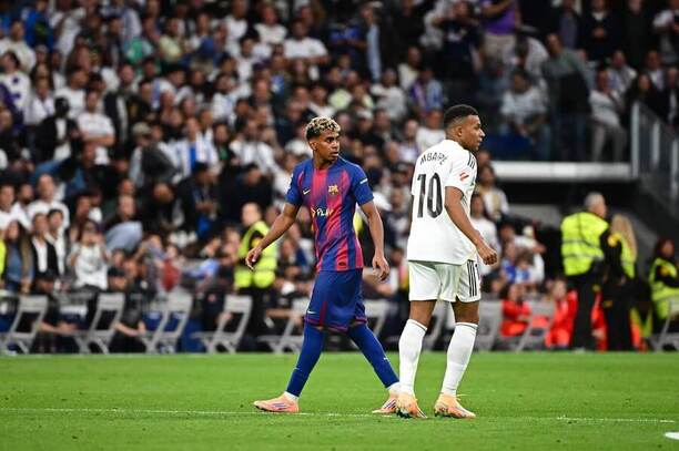 Lamine Yamal a&nbsp;Kylian Mbappé, v&nbsp;současnosti dva ze tří nejdražších hráčů světa