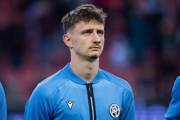 Dominik Hollý přestupuje do Sparty
