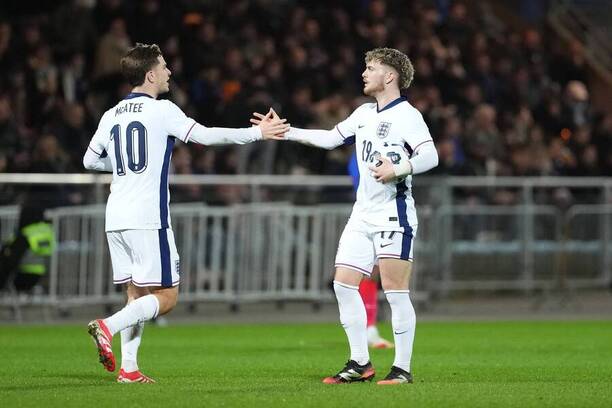 James McAtee a Harvey Elliott patři k oporám anglické jednadvacítky