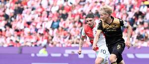 Christos Zafeiris (Slavia) a Matěj Šín (Baník) Christos Zafeiris (Slavia) a Matěj Šín (Baník)