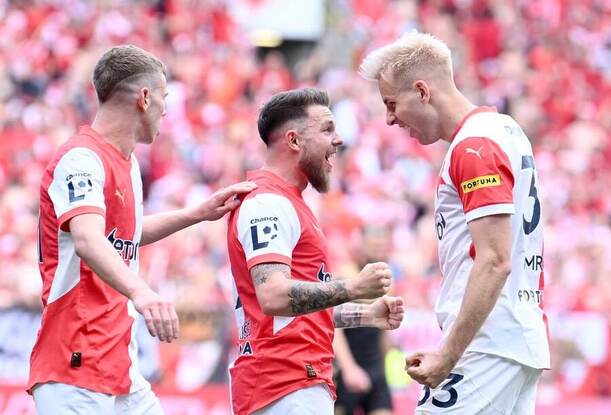 Slavia Praha, Ondřej Zmrzlý, Vasil Kušej - radost z titulu