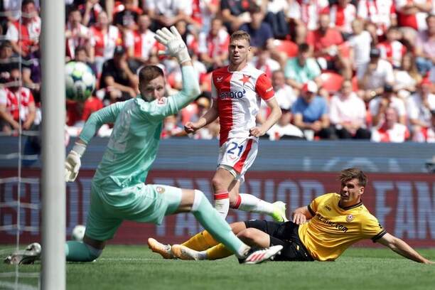 David Douděra střílí branku Drážďanům v generálce na Chance Ligu 2025/26