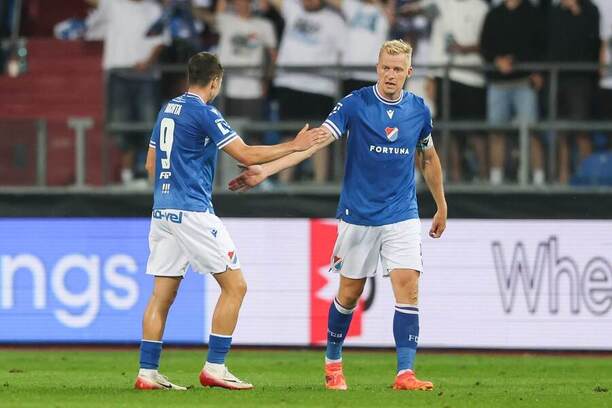Na snímku hráči Baníku David Buchta a Michal Frydrych