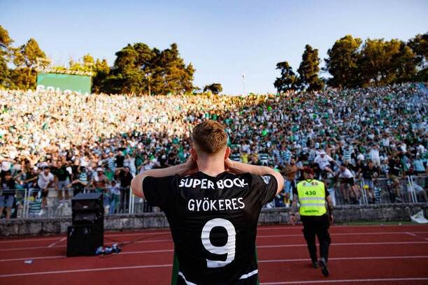 Viktor Gyökeres slaví branku v dresu lisabonského Sportingu