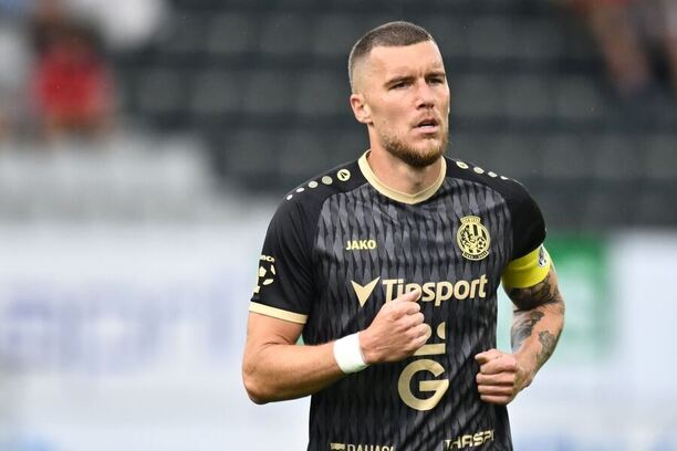 Tomáš Petrášek z Hradce Králové během zápasu 3. kola Chance Ligy 2025–26