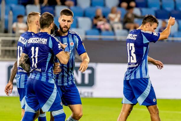 Hráči Slovanu Bratislava musí v odvetě otočit nepříznivý stav
