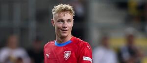 Adam Karabec přichází do Lyonu Adam Karabec přichází do Lyonu