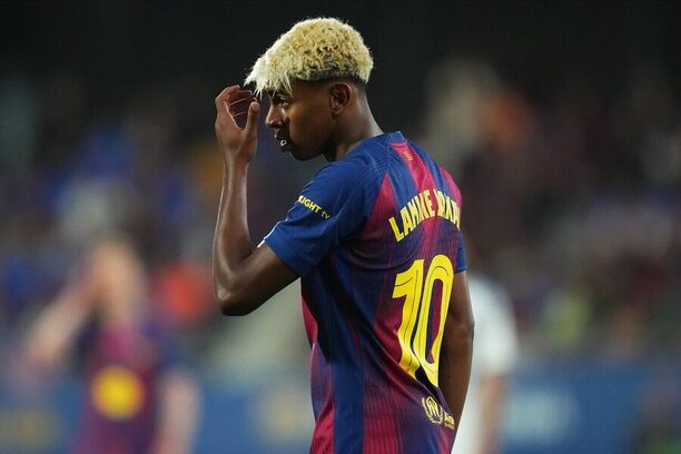 Lamine Yamal během přípravy s Comem