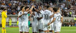Fotbalisté Realu Madrid oslavují gól v přátelském utkání s WSG Tirol, srpen 2025 Fotbalisté Realu Madrid oslavují gól v přátelském utkání s WSG Tirol, srpen 2025