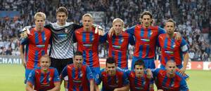 Hráči Viktorie Plzeň před zápasem v Kodani