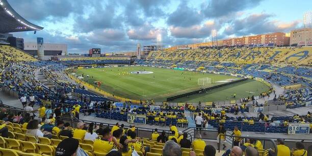 Estadio Gran Canaria před zápasem Pío Pío