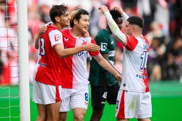 Slavia slaví branku proti Karviné